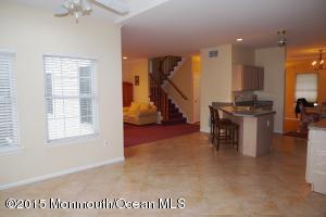 12 Hampton Ct, Matawan, NJ 07747 photo 8