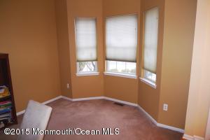 12 Hampton Ct, Matawan, NJ 07747 photo 3