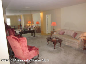 38 Thames Pl, Brick, NJ 08723 photo 4