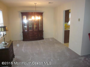 38 Thames Pl, Brick, NJ 08723 photo 5