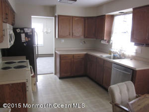 38 Thames Pl, Brick, NJ 08723 photo 10