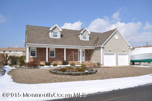 818 Spar Dr, Forked River, NJ 08731 photo 3