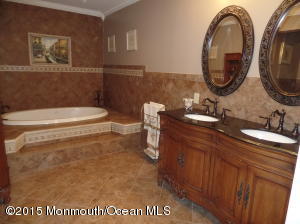 6 Kimberly St, Jackson, NJ 08527 photo 3