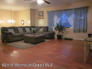 428 Clearstream Rd, Jackson, NJ 08527 photo 1