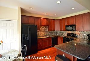 16 Brookfield Dr, Jackson, NJ 08527 photo 3