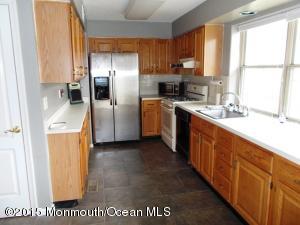 4 S Baker Dr, Jackson, NJ 08527 photo 5