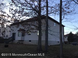 4 Royale Dr, Edison, NJ 08820 photo 2