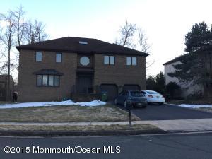 4 Royale Dr, Edison, NJ 08820 photo 1