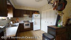 406 6th St, Waretown, NJ 08758 photo 3