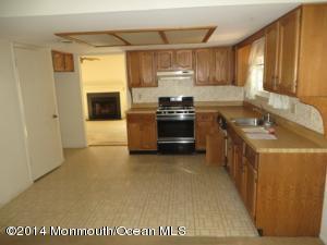 9 Norwick Ct, Forked River, NJ 08731 photo 6