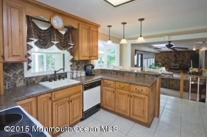 75 Bates Rd, Jackson, NJ 08527 photo 6