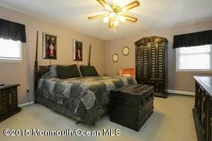 72 Sunset Pl, Middletown, NJ 07748 photo 13