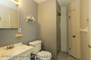 72 Sunset Pl, Middletown, NJ 07748 photo 15