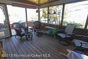 135 Irwin Pl, Middletown, NJ 07748 photo 13