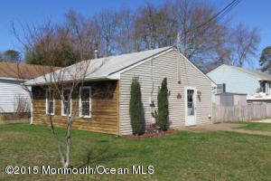 43 Lighthouse Dr, Waretown, NJ 08758 photo 1