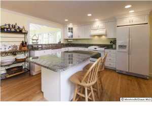 18 N Cherry Ln, Rumson, NJ 07760 photo 3