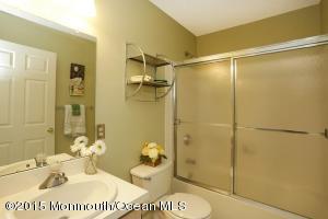 302 Carnation Dr, Brick, NJ 08724 photo 10