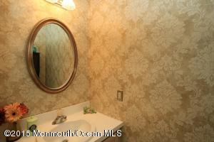 302 Carnation Dr, Brick, NJ 08724 photo 3