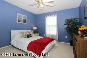 302 Carnation Dr, Brick, NJ 08724 photo 9