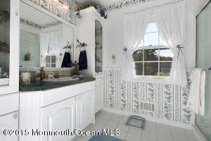 9 Woods End Rd, Rumson, NJ 07760 photo 13