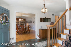 9 Woods End Rd, Rumson, NJ 07760 photo 3