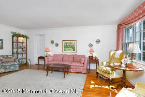 9 Woods End Rd, Rumson, NJ 07760 photo 5