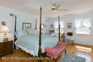 9 Woods End Rd, Rumson, NJ 07760 photo 12