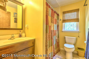 36 Walker Ln, Waretown, NJ 08758 photo 27