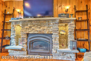 36 Walker Ln, Waretown, NJ 08758 photo 10