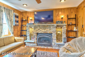 36 Walker Ln, Waretown, NJ 08758 photo 9