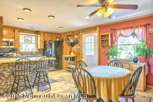 36 Walker Ln, Waretown, NJ 08758 photo 15