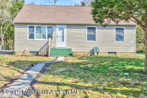 36 Walker Ln, Waretown, NJ 08758 photo 3