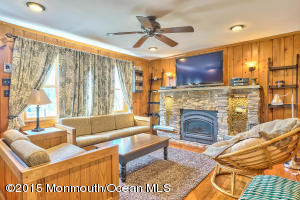 36 Walker Ln, Waretown, NJ 08758 photo 8