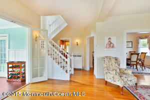 33 E River Rd, Rumson, NJ 07760 photo 4