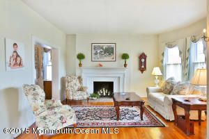 33 E River Rd, Rumson, NJ 07760 photo 5