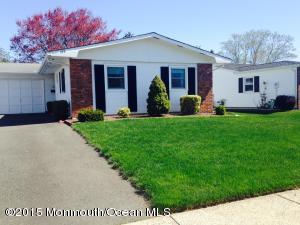 159 Blake Cir, Brick, NJ 08724 photo 2