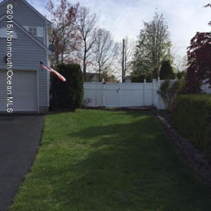 77 Red Maple Dr, Brick, NJ 08724 photo 3