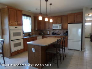 7 Moss Ln, Jackson, NJ 08527 photo 4