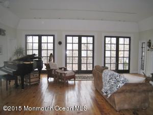 228 Jackson St, Matawan, NJ 07747 photo 5