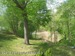 228 Jackson St, Matawan, NJ 07747 photo 3