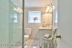 65 Walnut Dr, Spring Lake Heights, NJ 07762 photo 16