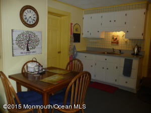 10 Schoolhouse Rd, Wrightstown, NJ 08562 photo 7