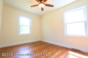 8 Eisenhower Ct, Matawan, NJ 07747 photo 8