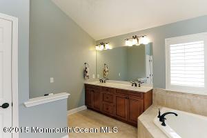 731 Maidenstone Dr, Brick, NJ 08724 photo 23