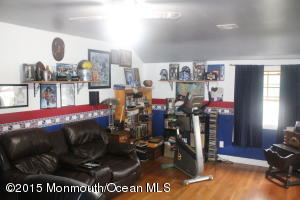 39 Weldon Rd, Matawan, NJ 07747 photo 17