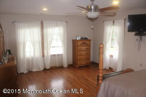 39 Weldon Rd, Matawan, NJ 07747 photo 21
