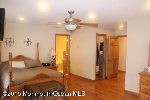 39 Weldon Rd, Matawan, NJ 07747 photo 32