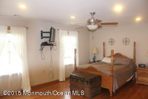 39 Weldon Rd, Matawan, NJ 07747 photo 33