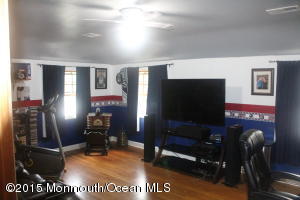 39 Weldon Rd, Matawan, NJ 07747 photo 18