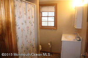39 Weldon Rd, Matawan, NJ 07747 photo 16